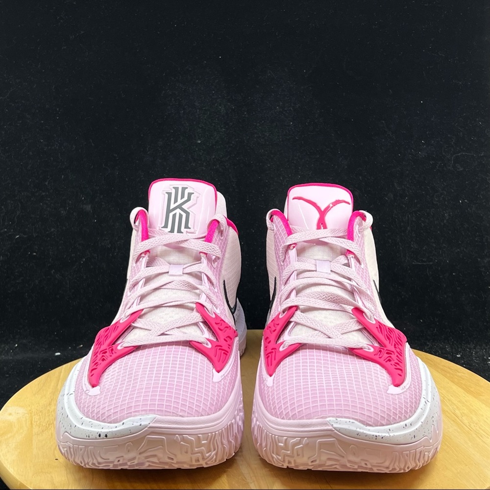Nike Kyrie Low 4 “Kay Yow” Regal Pink Vivid Pink Men’s Sz 17 DV2496-600 - Picture 3 of 11